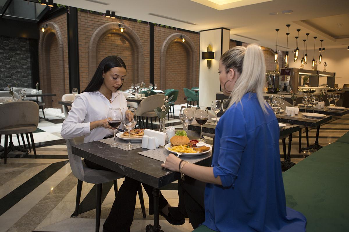 Emen'S Otel İzmir Ngoại thất bức ảnh
